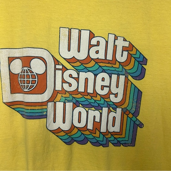Yellow Walt Disney World T-Shirt medium - Picture 3 of 7